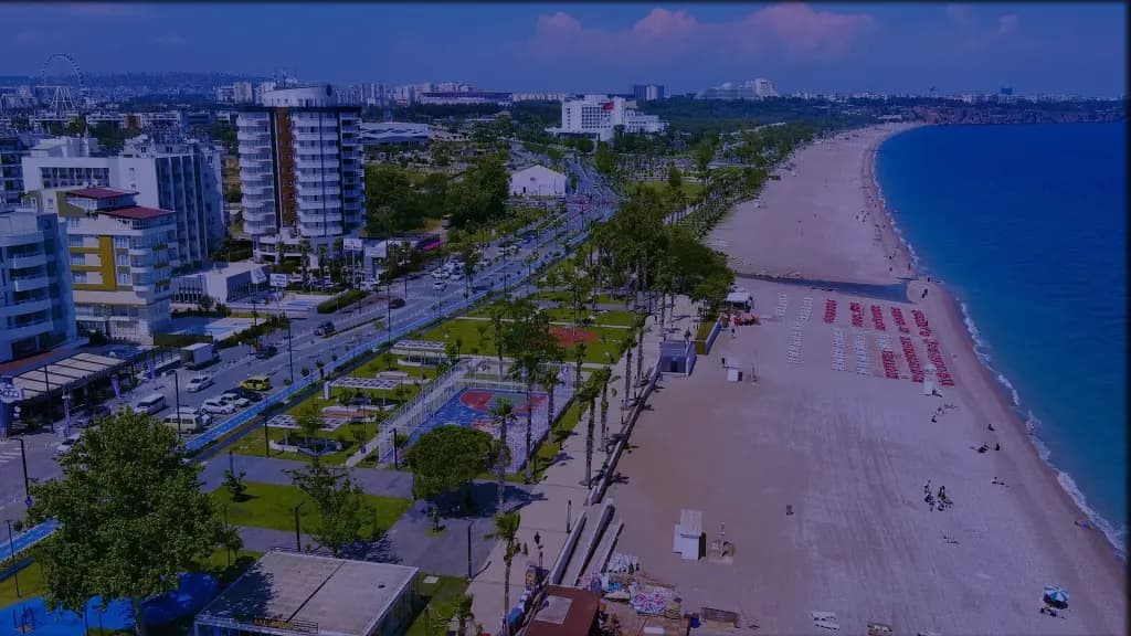 Konyaaltı coastline near Silyan Villas